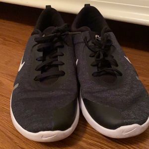 Nike flex experience 8